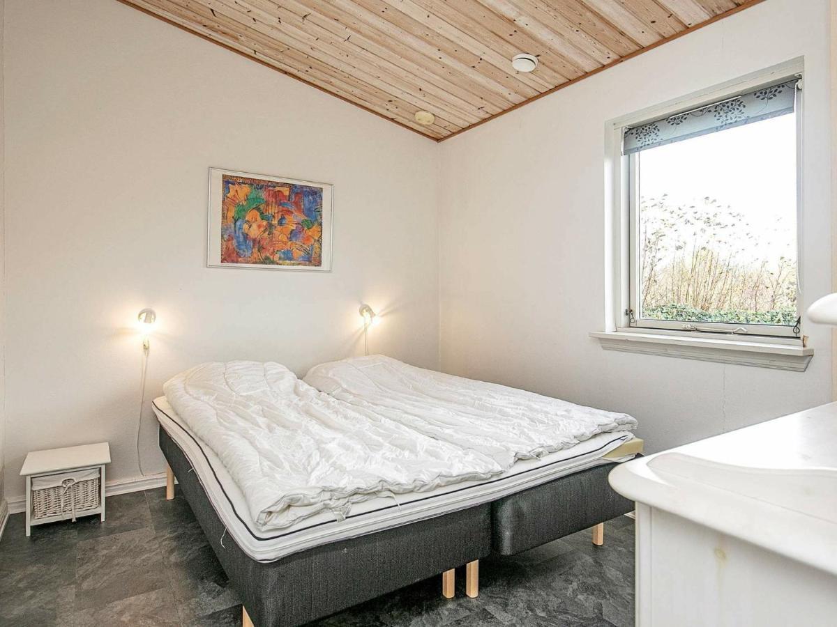 Holiday Home Helmklit II Fjand Gårde Habitación foto